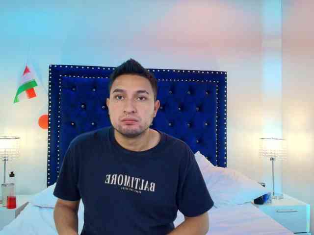 Alissa-Alann Sex Cam Show