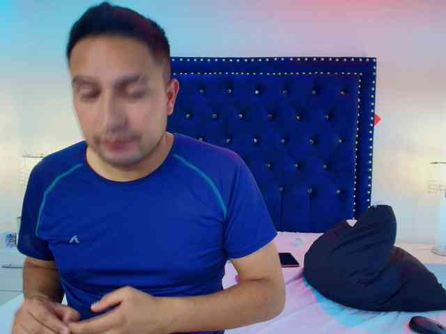 Alissa-Alann webcam