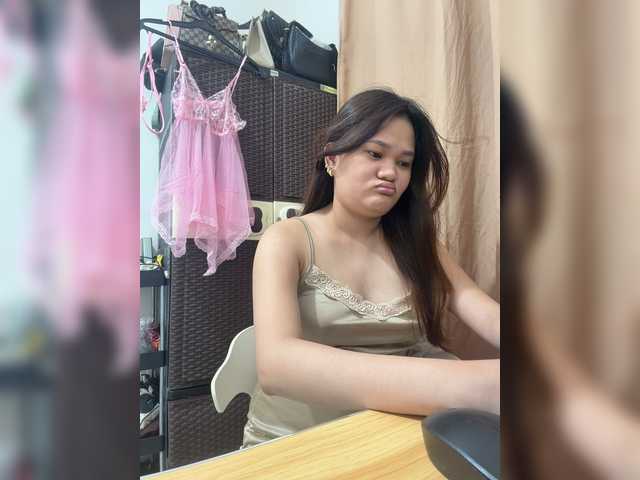 PeachyBabe live cam on BongaCams