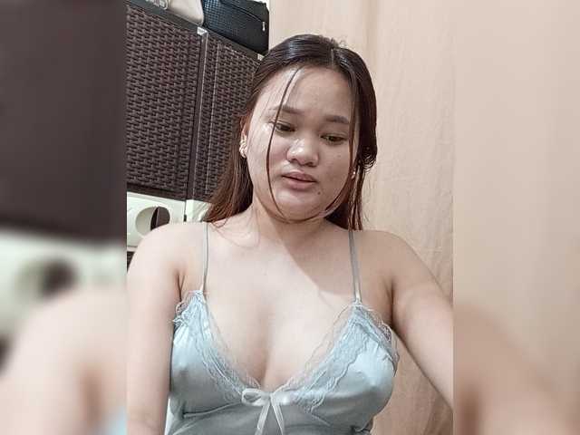 PeachyBabe live cam on BongaCams