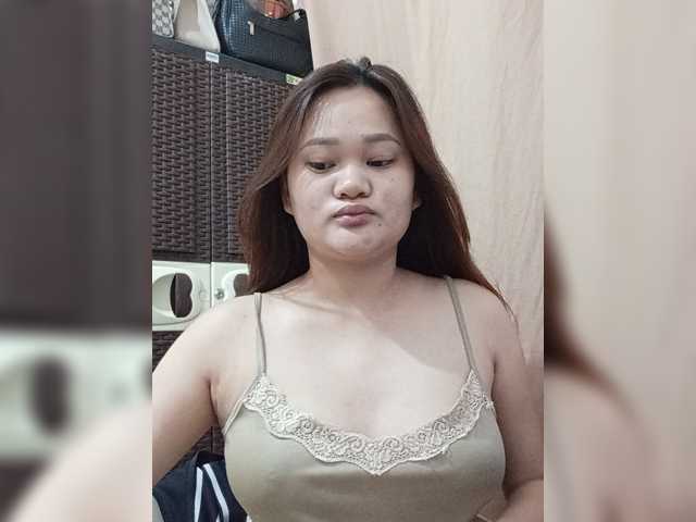PeachyBabe live cam on BongaCams