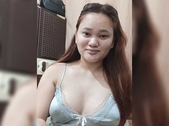PeachyBabe live cam on BongaCams