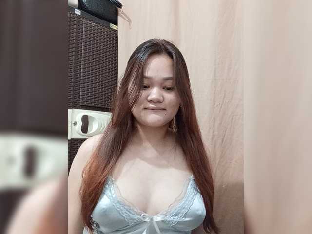 PeachyBabe live cam on BongaCams
