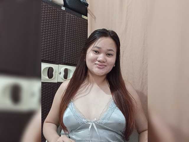 PeachyBabe live cam on BongaCams