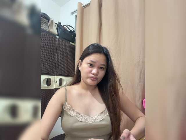 PeachyBabe live cam on BongaCams