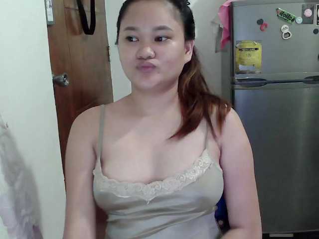 PeachyBabe live webcam show