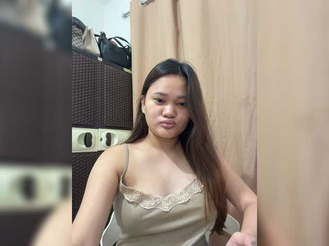 PeachyBabe live cam on BongaCams