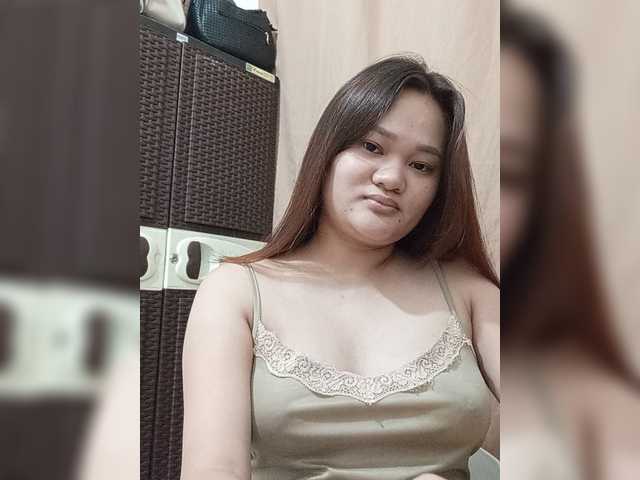 PeachyBabe live cam on BongaCams