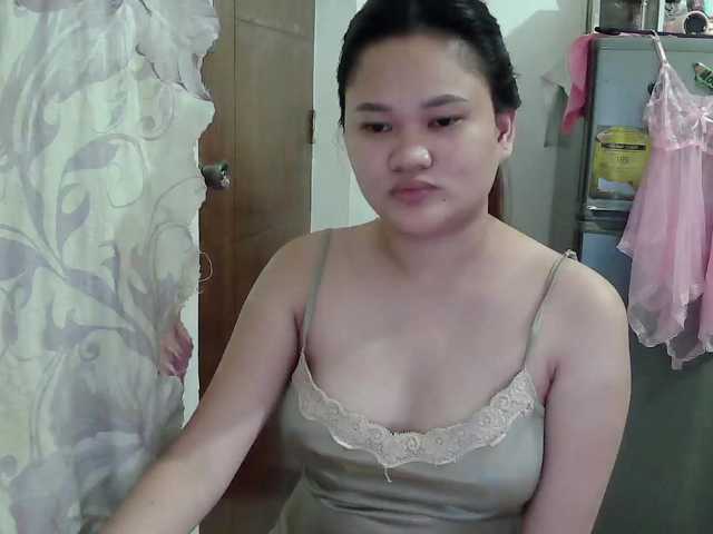 PeachyBabe live webcam show