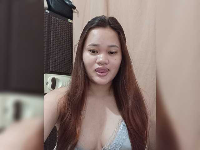 PeachyBabe live cam on BongaCams