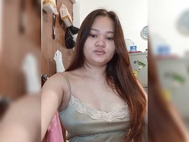 PeachyBabe live cam on BongaCams