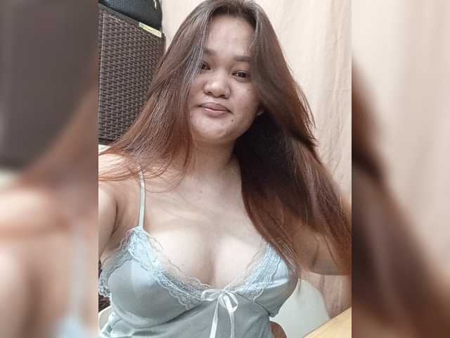 PeachyBabe live cam on BongaCams