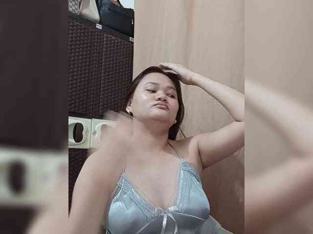 PeachyBabe webcam