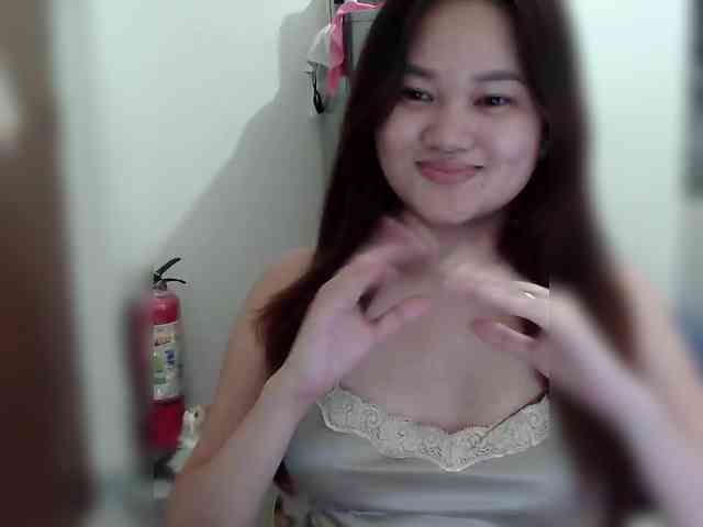 PeachyBabe webcam