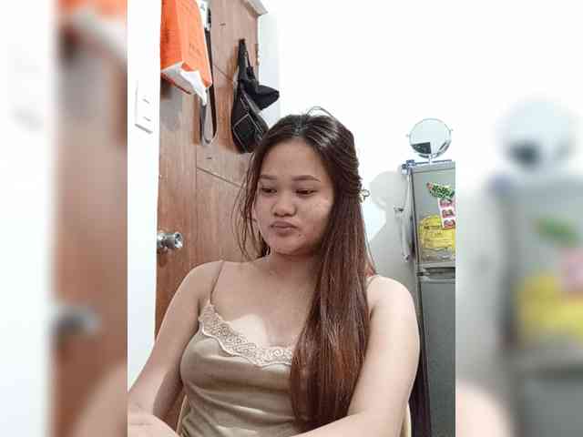 PeachyBabe webcam