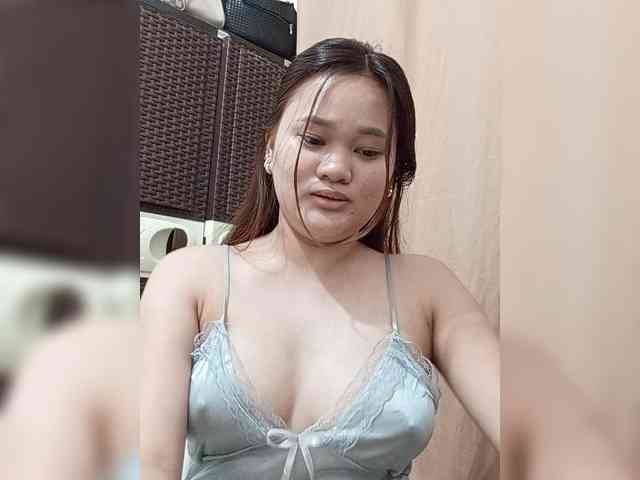 PeachyBabe webcam