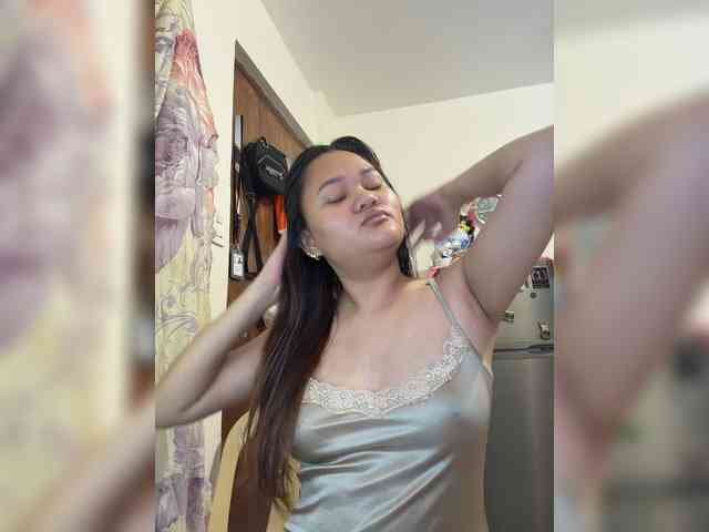 PeachyBabe webcam