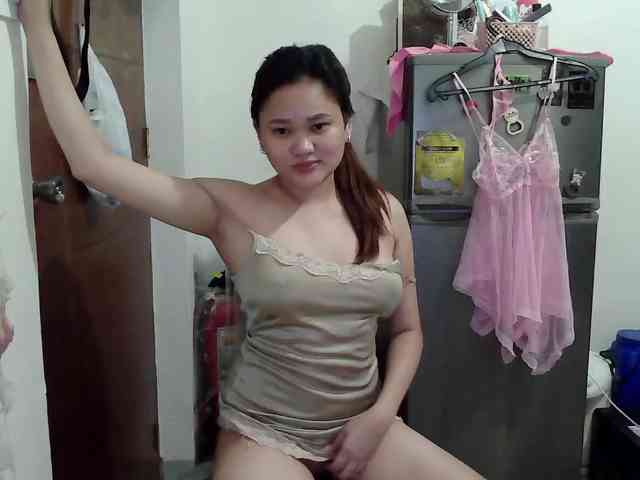 PeachyBabe webcam