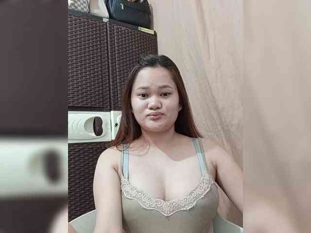 PeachyBabe webcam