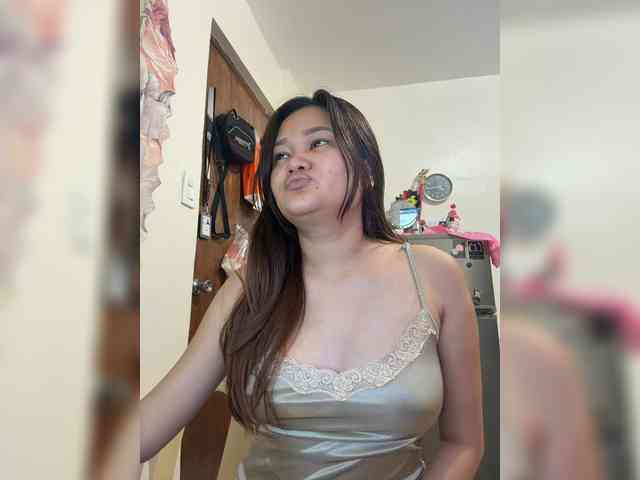 PeachyBabe webcam