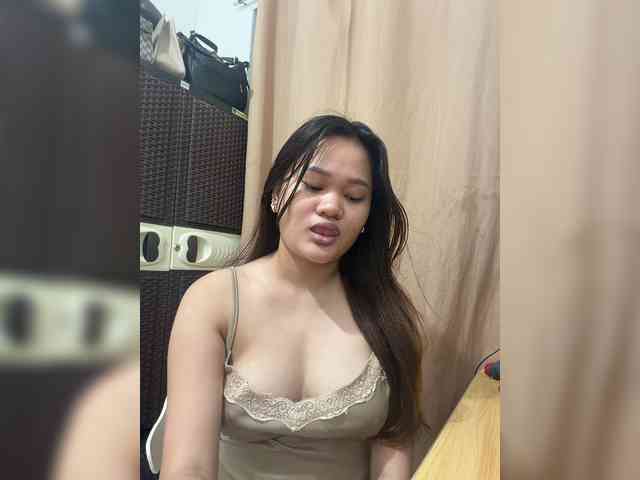 PeachyBabe webcam