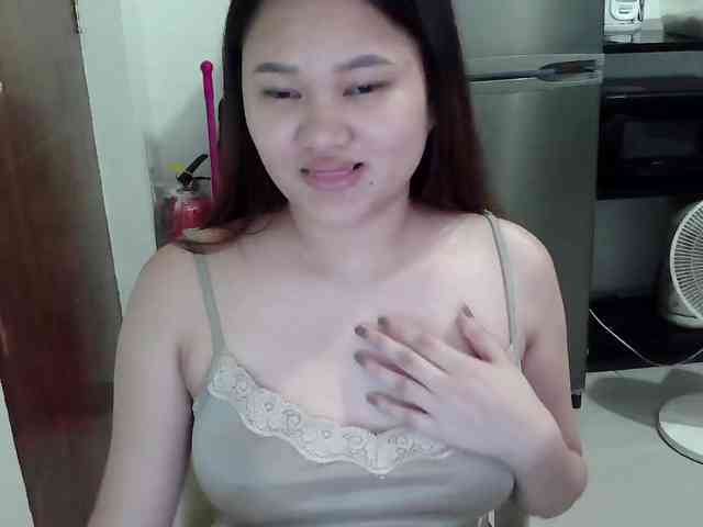 PeachyBabe webcam