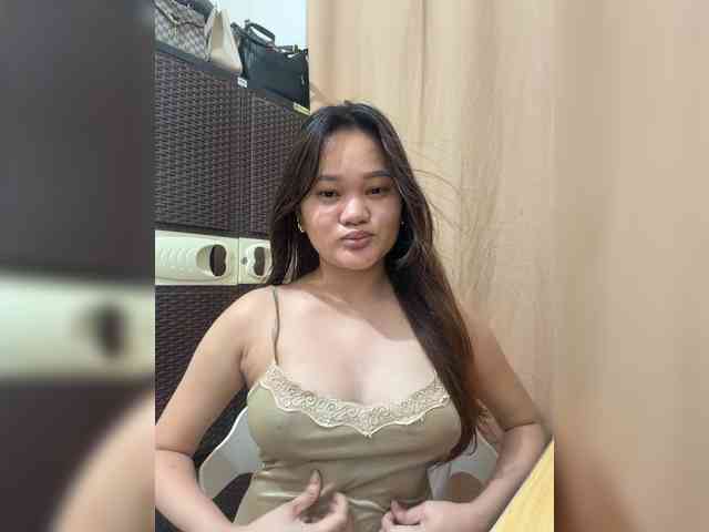 PeachyBabe webcam