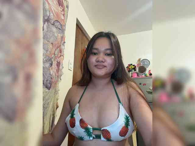 PeachyBabe webcam