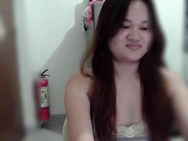 PeachyBabe webcam