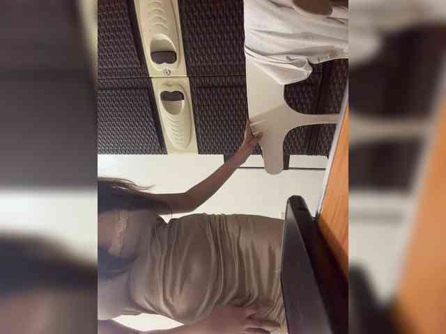 PeachyBabe webcam