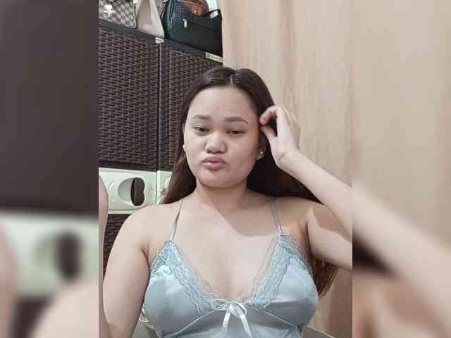 PeachyBabe webcam