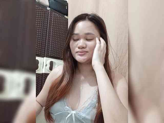 PeachyBabe webcam