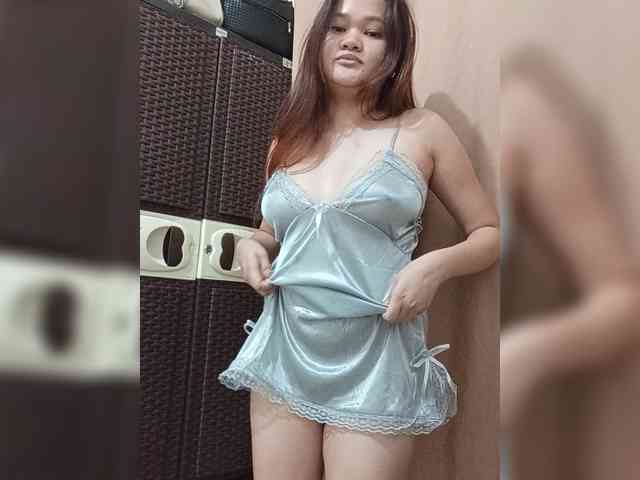 PeachyBabe webcam