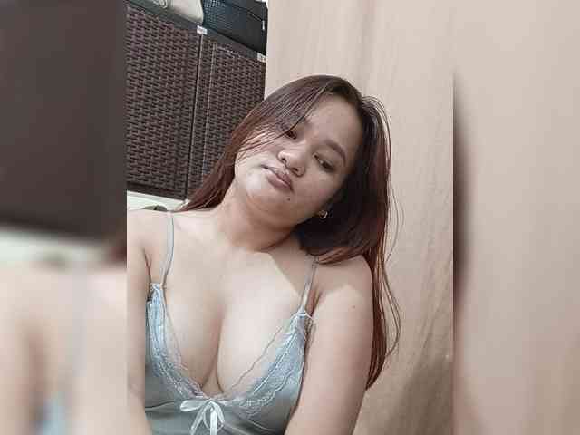 PeachyBabe webcam