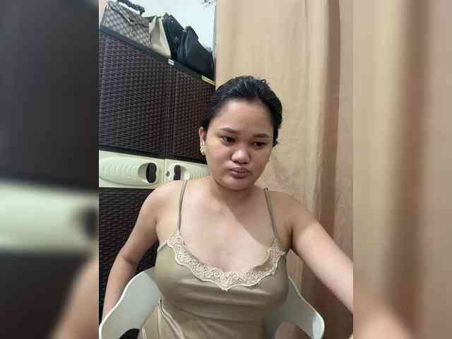 PeachyBabe Live Webcam on BongaCams