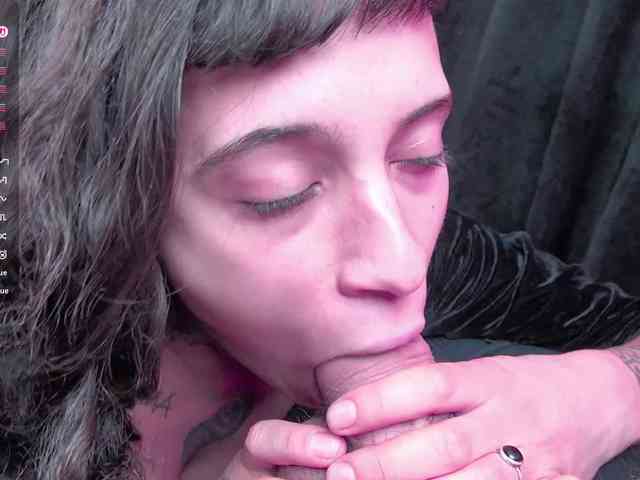 MATERIAXXXTAR webcam