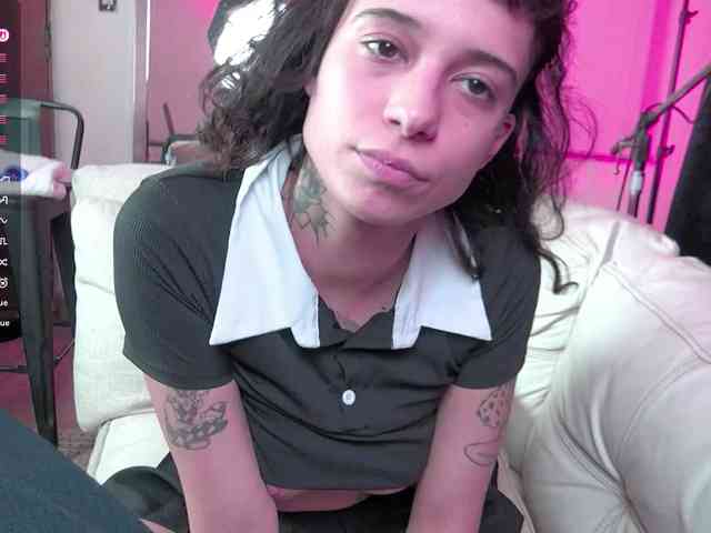 MATERIAXXXTAR webcam