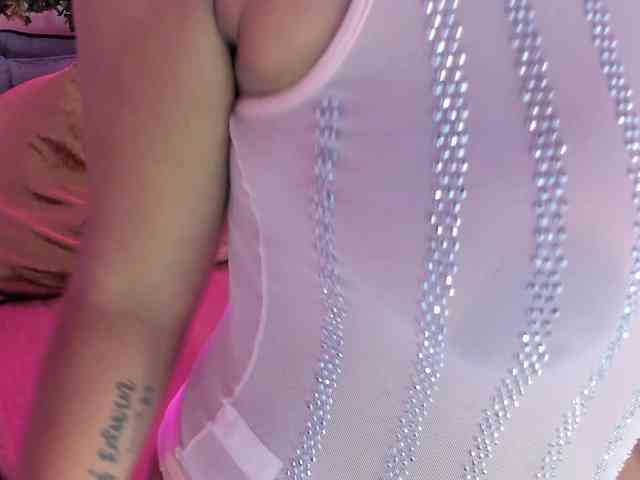 Sabrinaspelman webcam