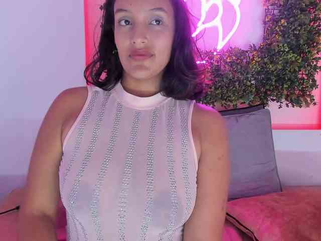 Sabrinaspelman webcam