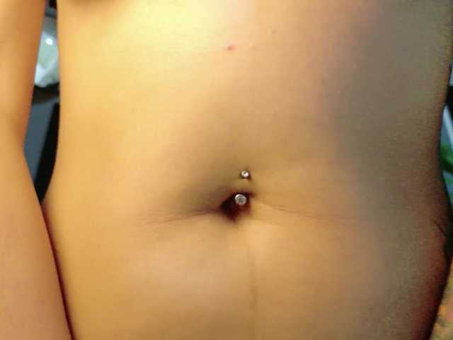 Medusa03 live cam on BongaCams