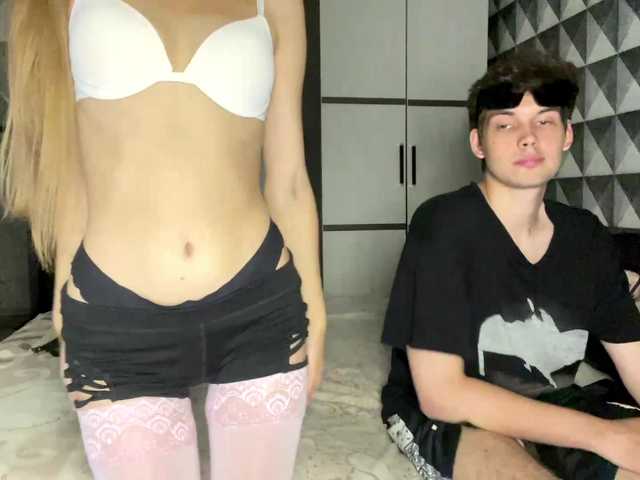 GoldenNight40 live cam on BongaCams