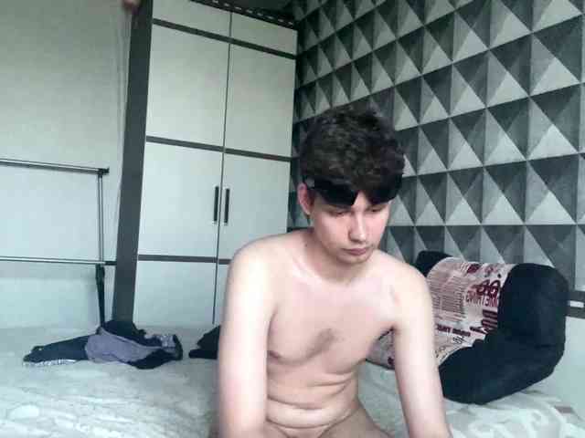 GoldenNight40 Sex Cam Show