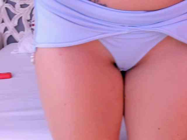KarinaVega webcam