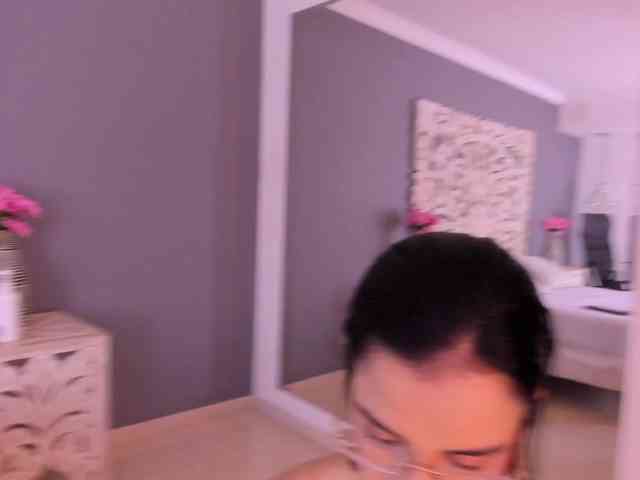 KarinaVega webcam