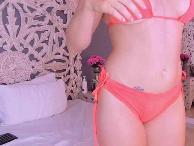 KarinaVega webcam