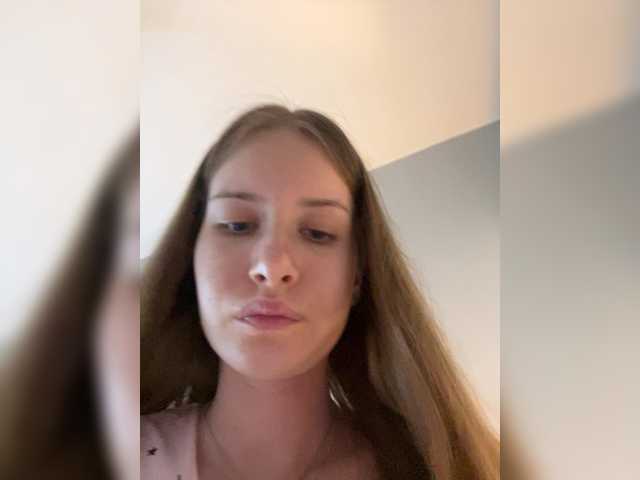 Live трансляция Luxxxuu - slutnetki.online
