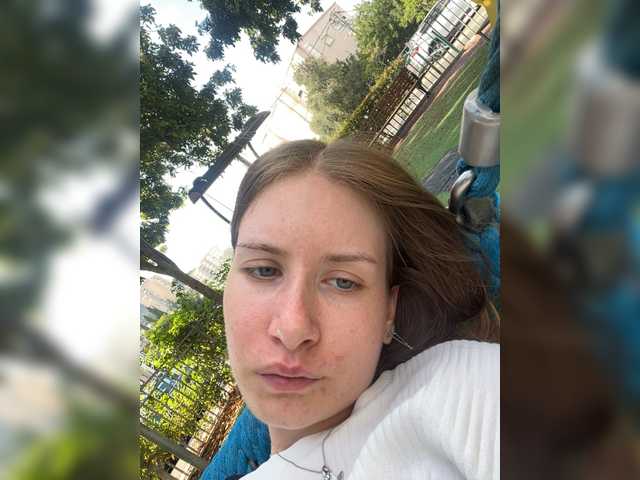 Luxxxuu live cam on BongaCams