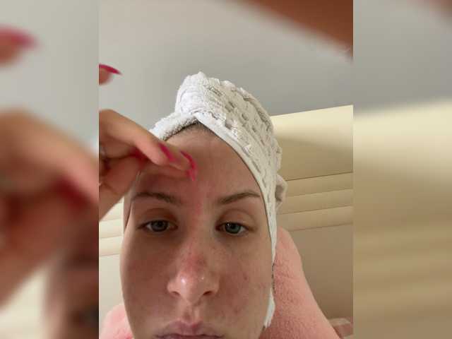 Luxxxuu live cam