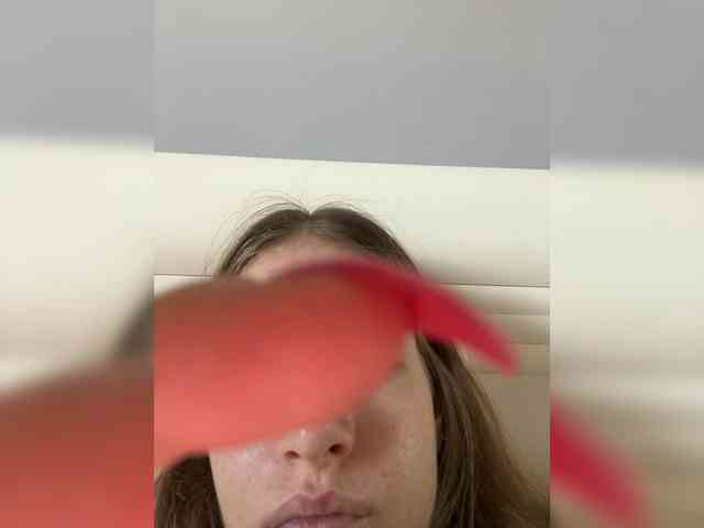 Luxxxuu webcam