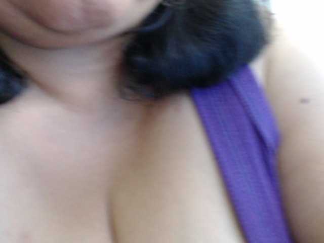 Angelita-Picante live cam on BongaCams